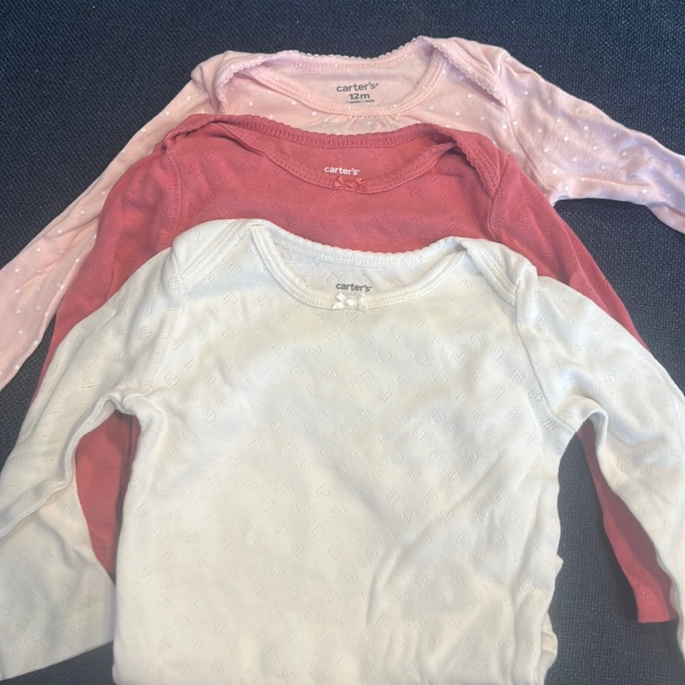 Carter’s baby girl bodysuit 12months